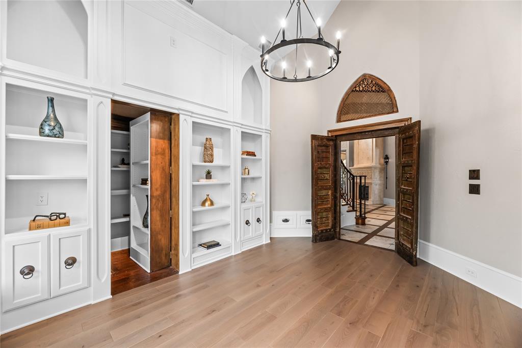 The Estates At Tour 18 Sec 1 - Residential