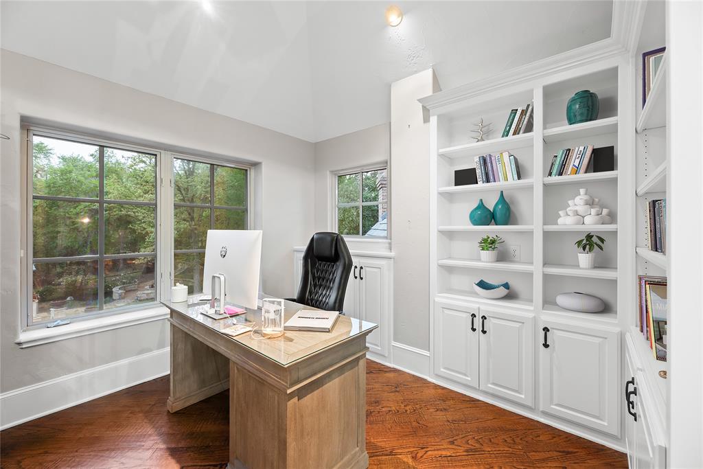 The Estates At Tour 18 Sec 1 - Residential