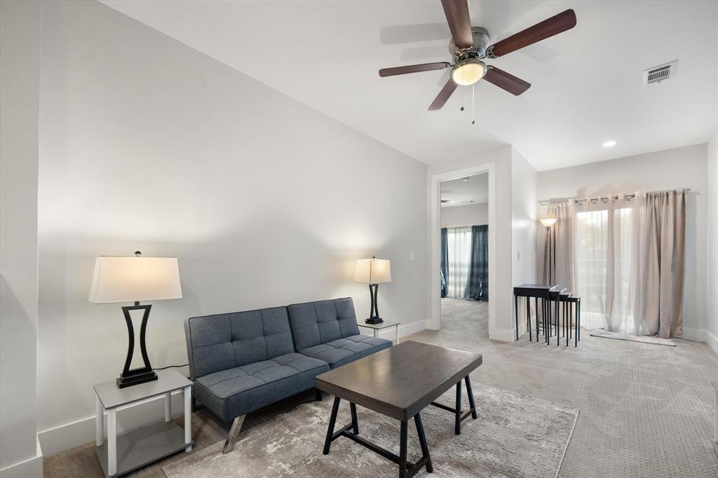 Timberleaf Lane Twnhms - Residential Lease