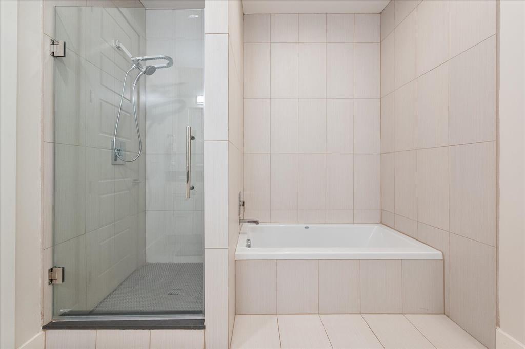 Timberleaf Lane Twnhms - Residential Lease