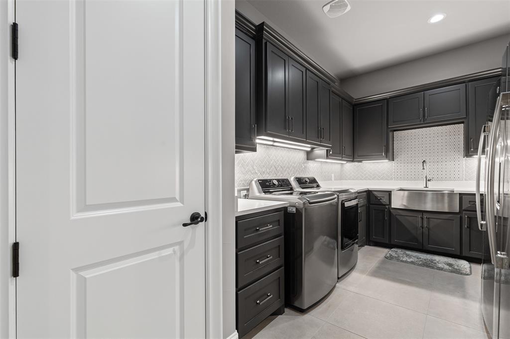 Tres Vistas Estates - Residential