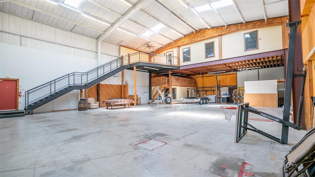 Hicks Airfield - Residential