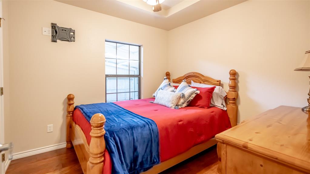 Hicks Airfield - Residential