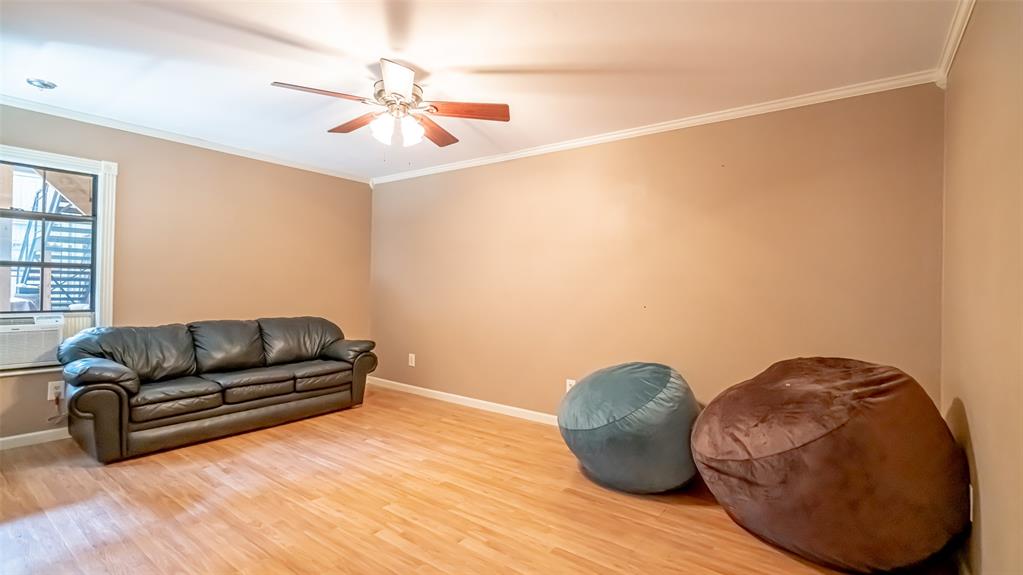 Hicks Airfield - Residential