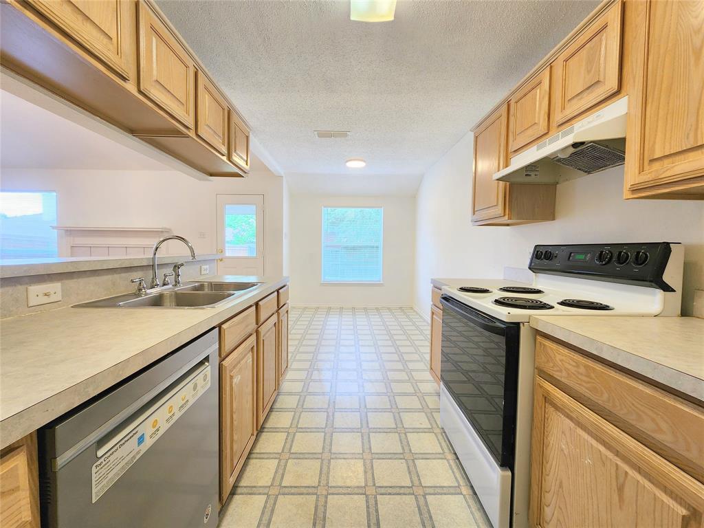 Village Creek - Residential