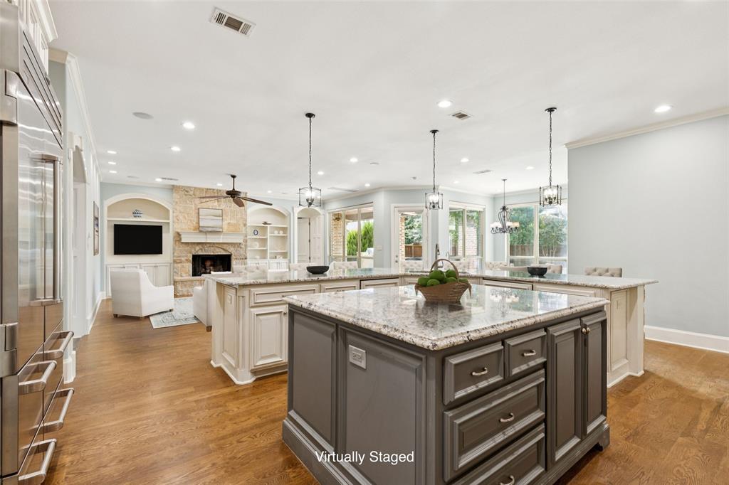 2624 Sir Gawain Lane