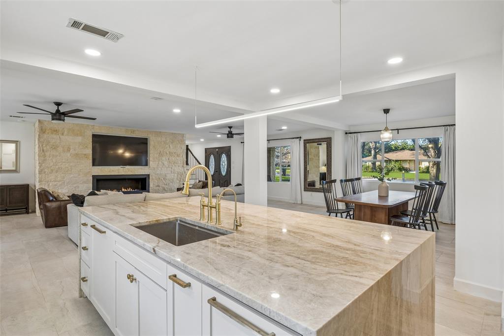 Casa Linda Estates - Residential