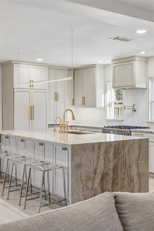 Casa Linda Estates - Residential