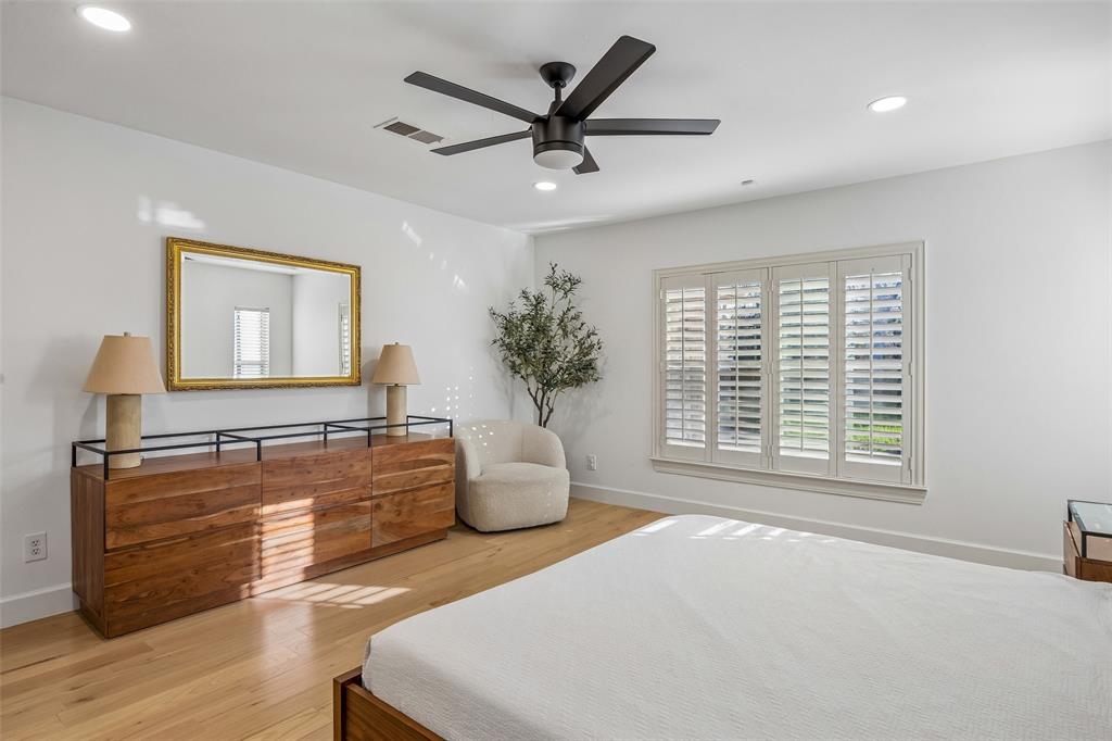 Casa Linda Estates - Residential