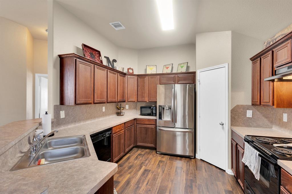 1313 Embercrest Drive