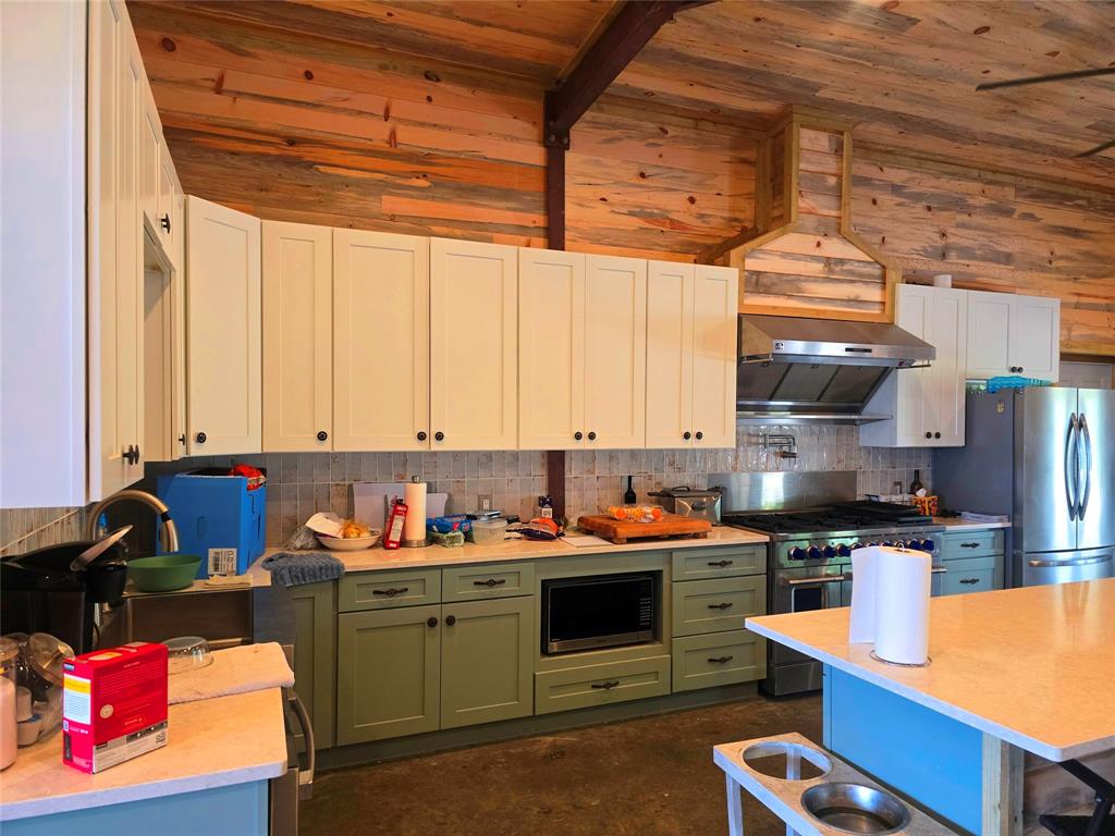 S Fitzhenry - Commercial Sale