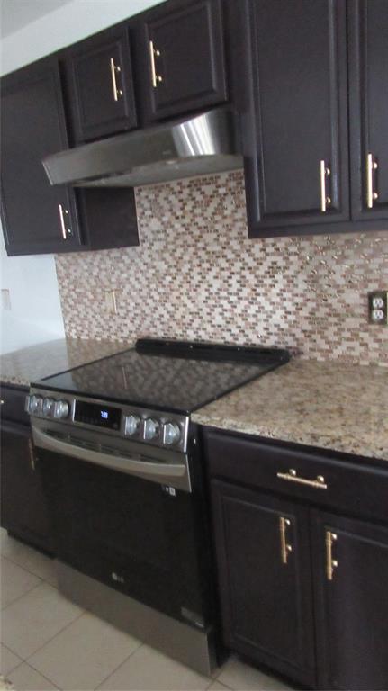 Davis Estates - Residential Lease