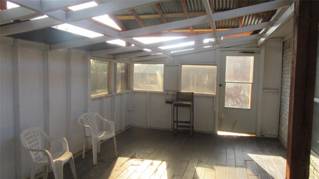 Davis Estates - Residential Lease