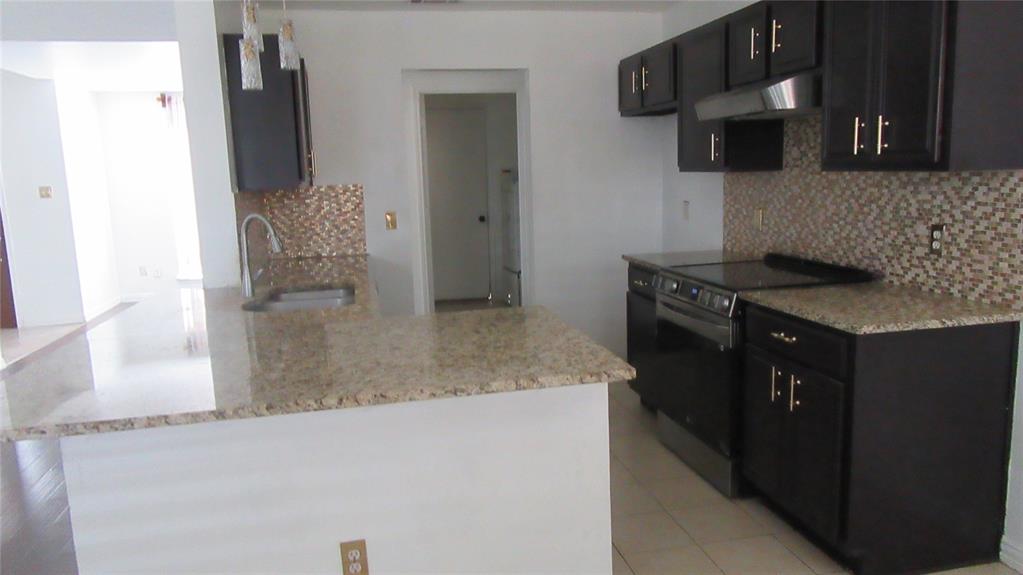 Davis Estates - Residential Lease