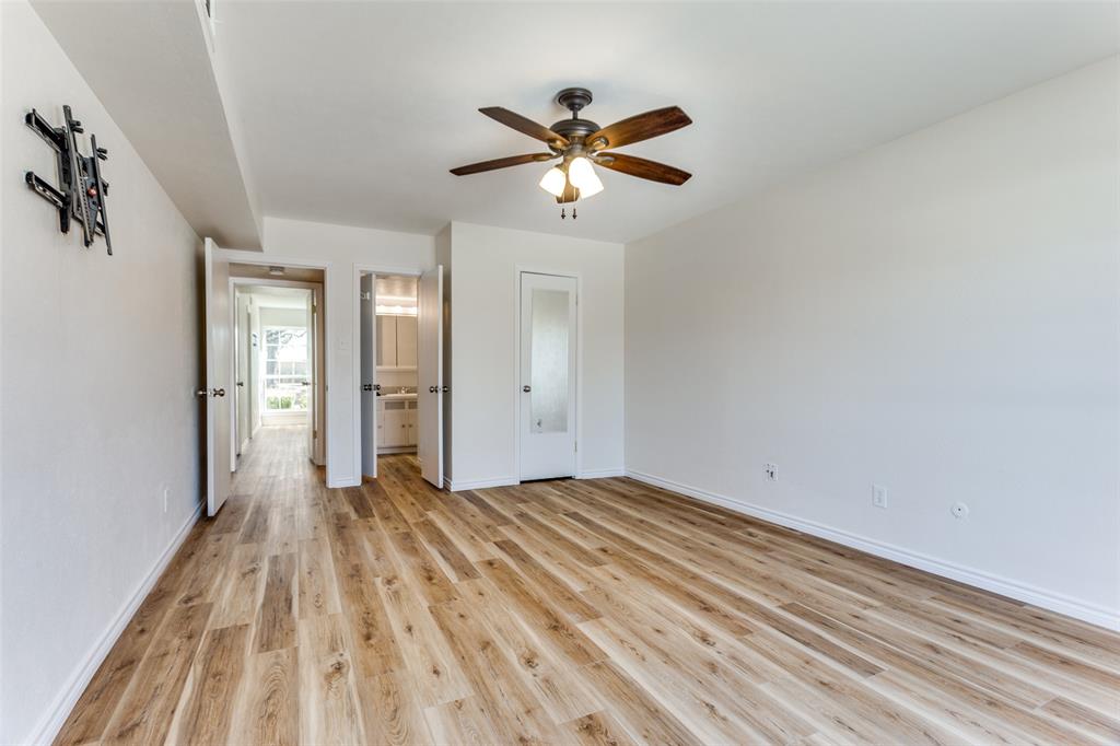 Ridglea Estate Condo - Residential