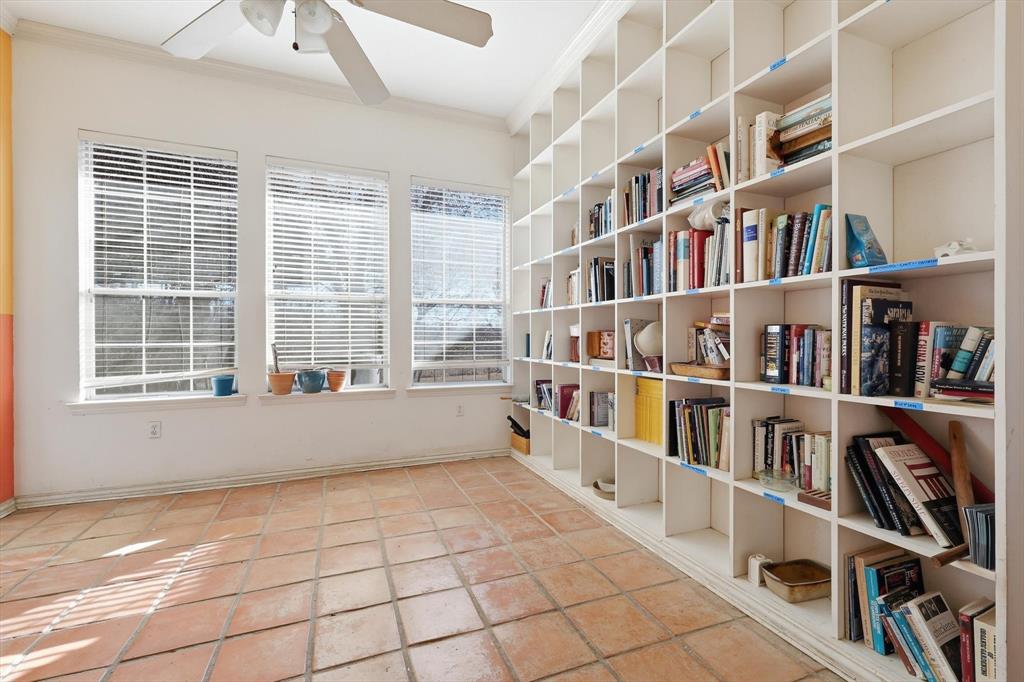 A0080 W W Ford - Residential