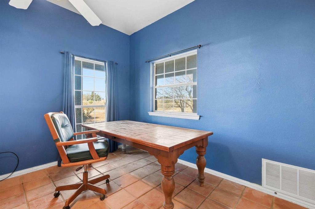 A0080 W W Ford - Residential