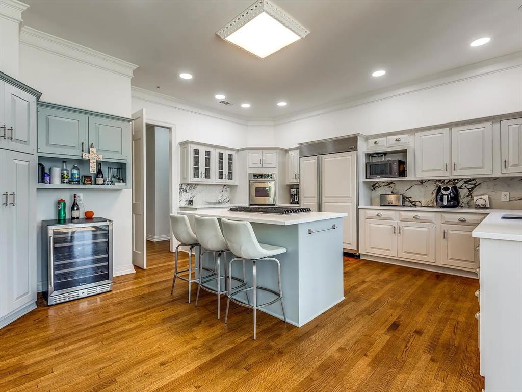 Waggoner Place - Residential Lease