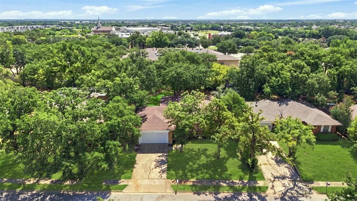 Photo 1 of 24 — 2110 Navajo Street, Denton, TX 76209