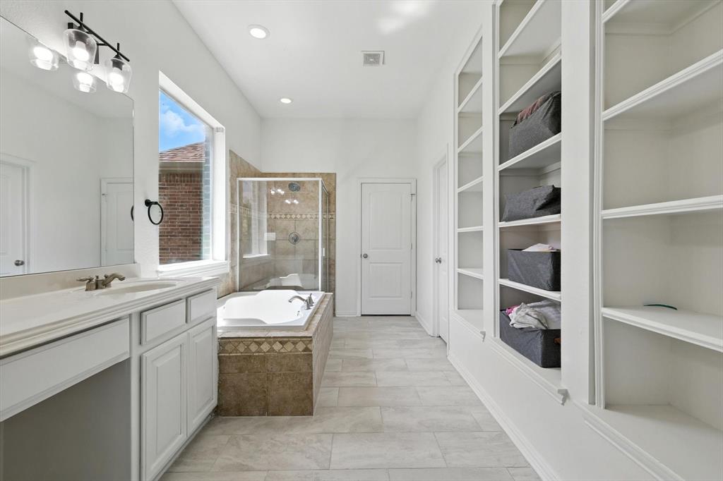 Aspendale - Residential