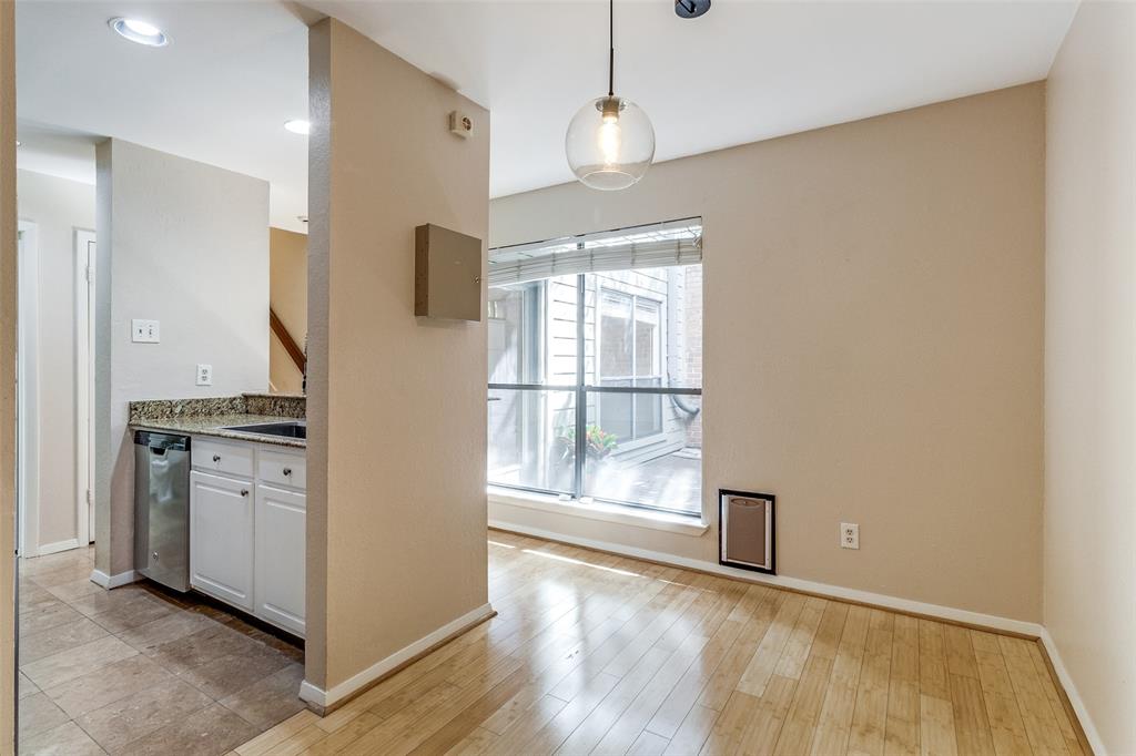 BRISTLE CONE TOWNHOUSE CONDO - Residential