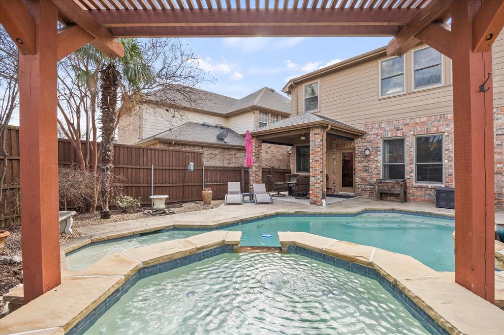 1561 Coastal Drive