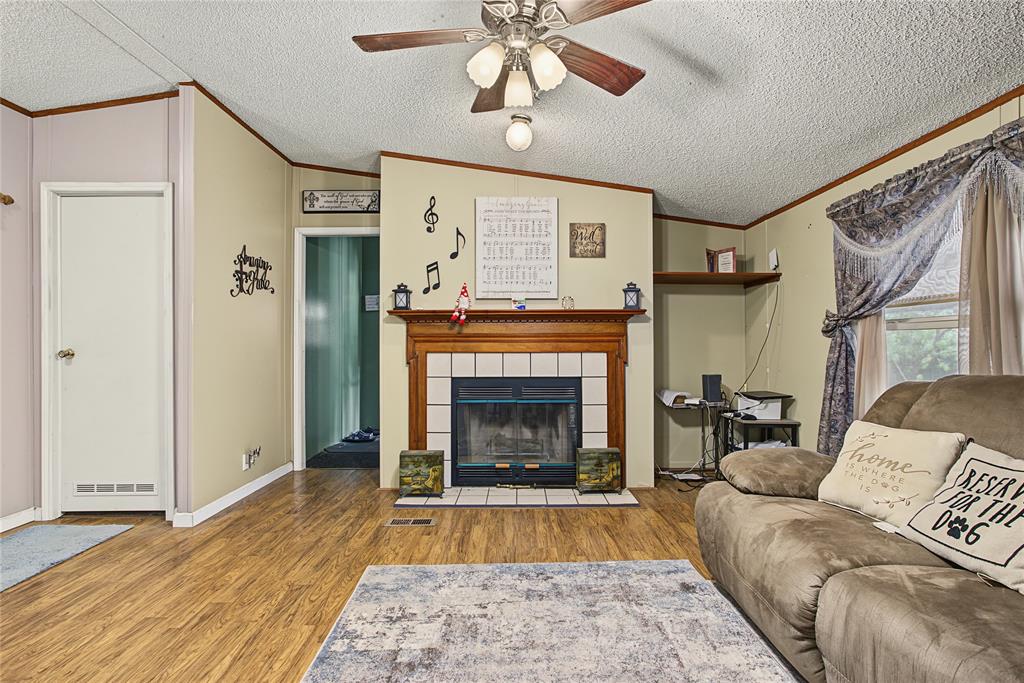 6005 Vinery Lane