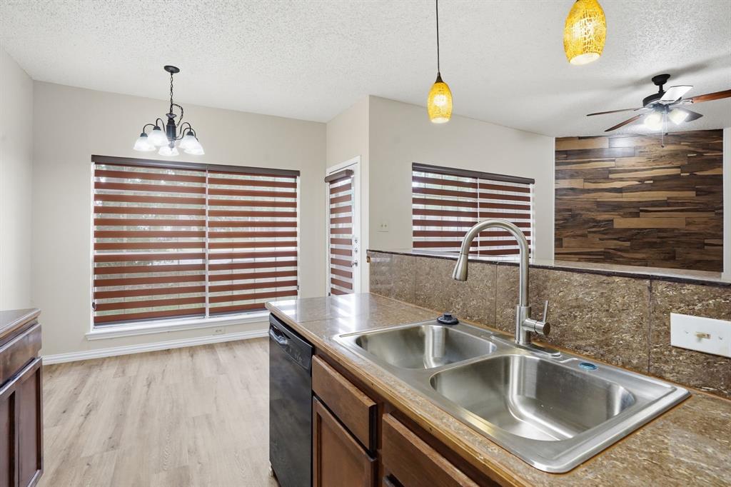 Oaks On The Ridge Condo - Residential