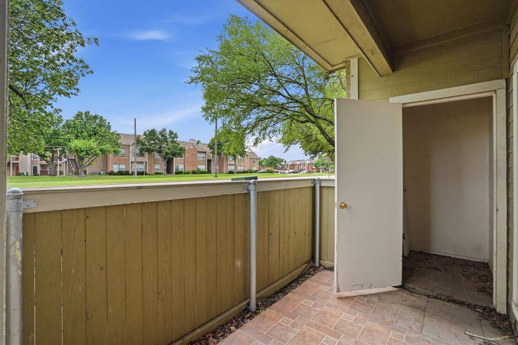 Oaks On The Ridge Condo - Residential