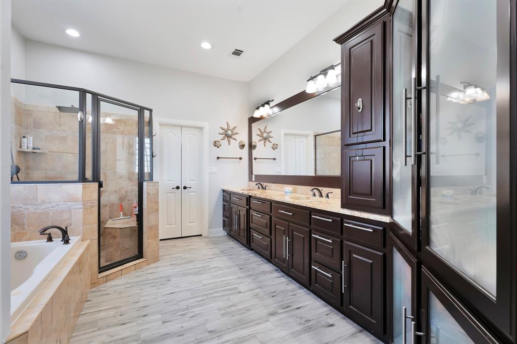 Decordova Bend Estate - Residential