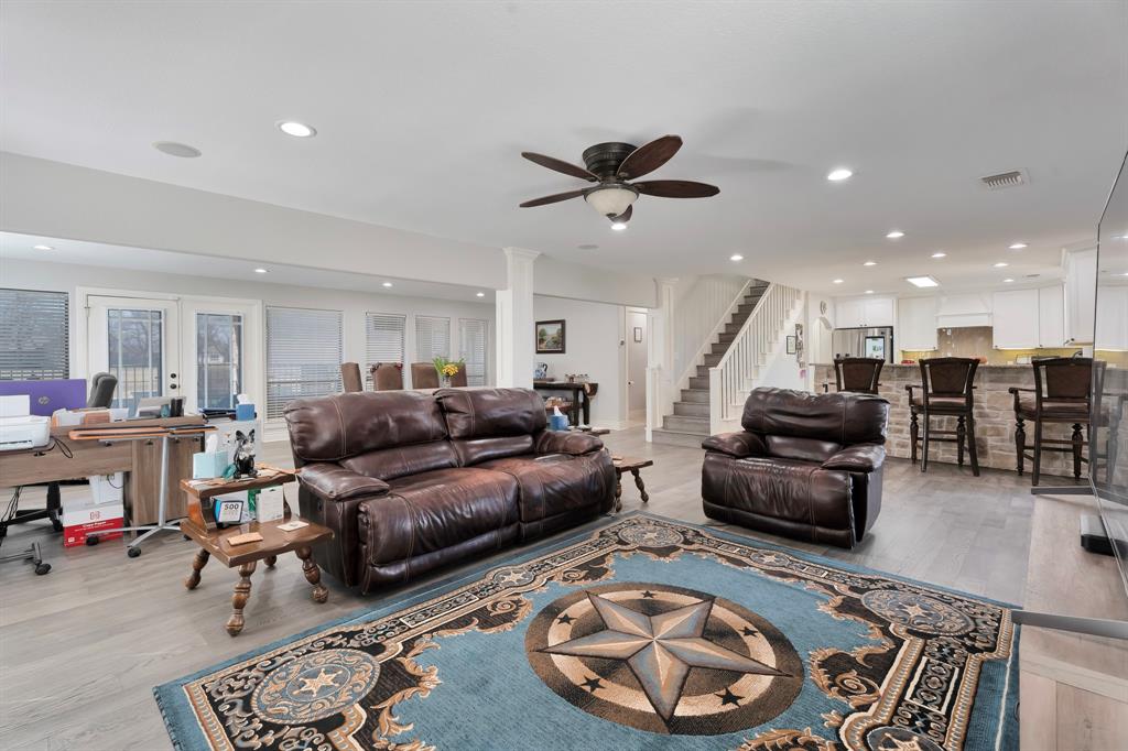 Decordova Bend Estate - Residential