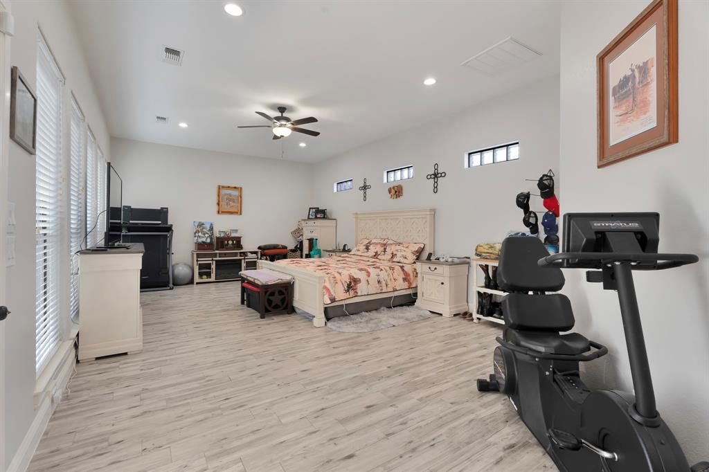 Decordova Bend Estate - Residential