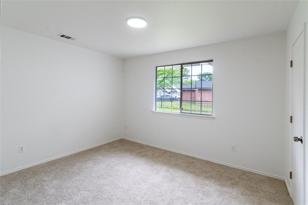 Grove Oaks - Residential