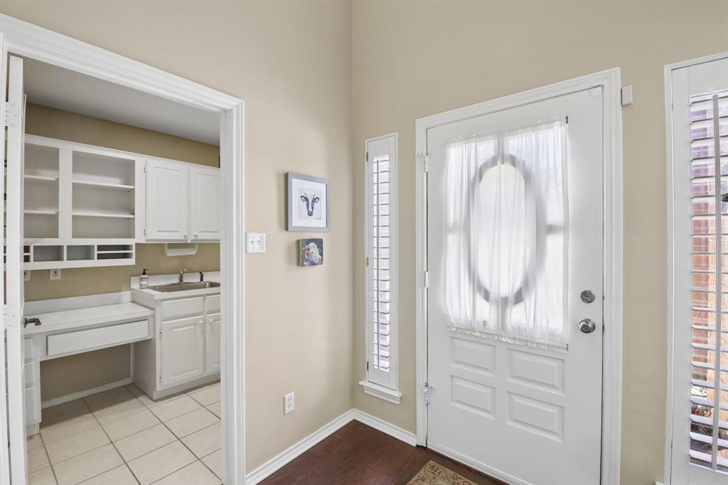 6615 Waterwood Circle