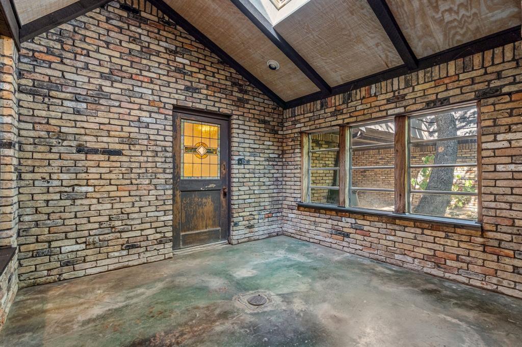 Northcrest - Residential