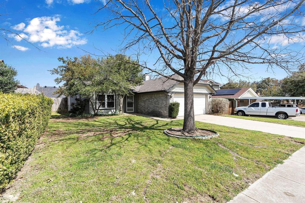Saginaw, Texas 76179, United States, 3 Bedrooms Bedrooms, ,2 BathroomsBathrooms,Residential,Active,98125