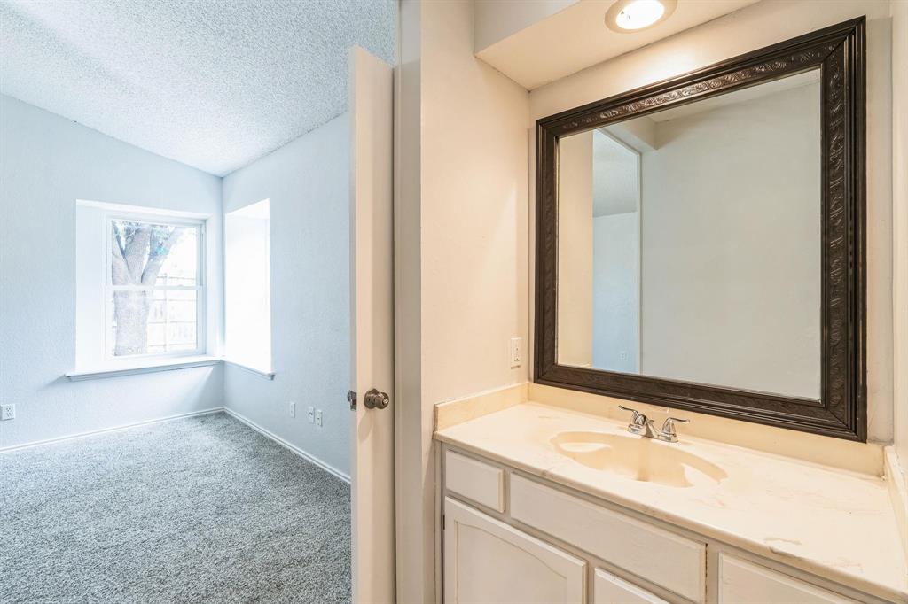 Saginaw, Texas 76179, United States, 3 Bedrooms Bedrooms, ,2 BathroomsBathrooms,Residential,Active,98125