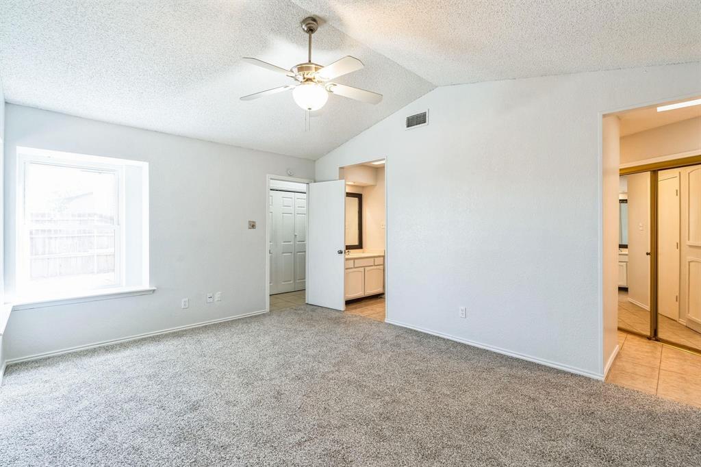 Saginaw, Texas 76179, United States, 3 Bedrooms Bedrooms, ,2 BathroomsBathrooms,Residential,Active,98125