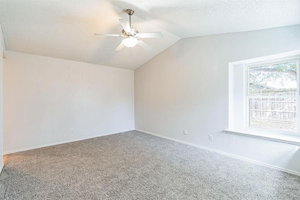 Saginaw, Texas 76179, United States, 3 Bedrooms Bedrooms, ,2 BathroomsBathrooms,Residential,Active,98125