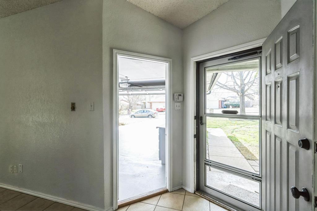 Saginaw, Texas 76179, United States, 3 Bedrooms Bedrooms, ,2 BathroomsBathrooms,Residential,Active,98125