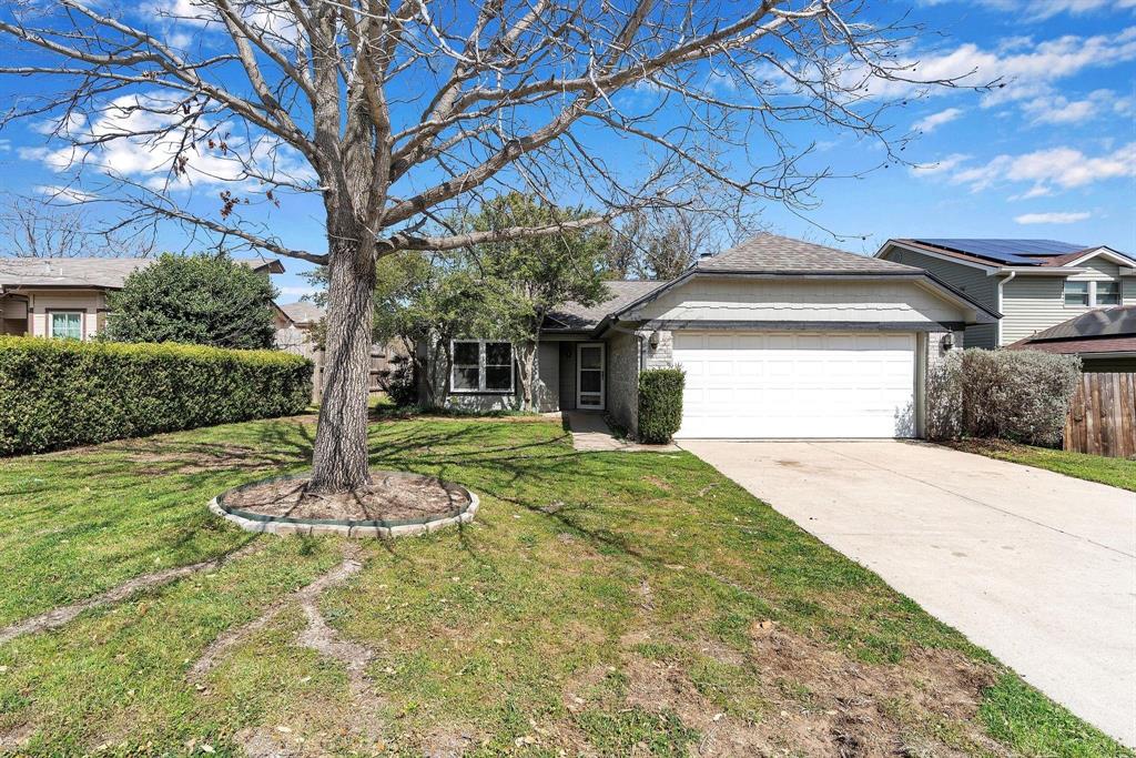 Saginaw, Texas 76179, United States, 3 Bedrooms Bedrooms, ,2 BathroomsBathrooms,Residential,Active,98125