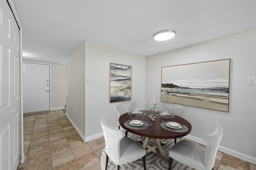 Flower Mound, Texas 75028, United States, 3 Bedrooms Bedrooms, ,2 BathroomsBathrooms,Residential,Pending,208317