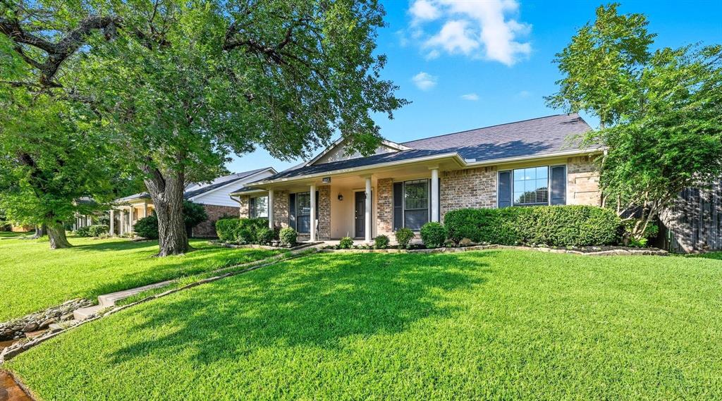 Flower Mound, Texas 75028, United States, 3 Bedrooms Bedrooms, ,2 BathroomsBathrooms,Residential,Pending,208317
