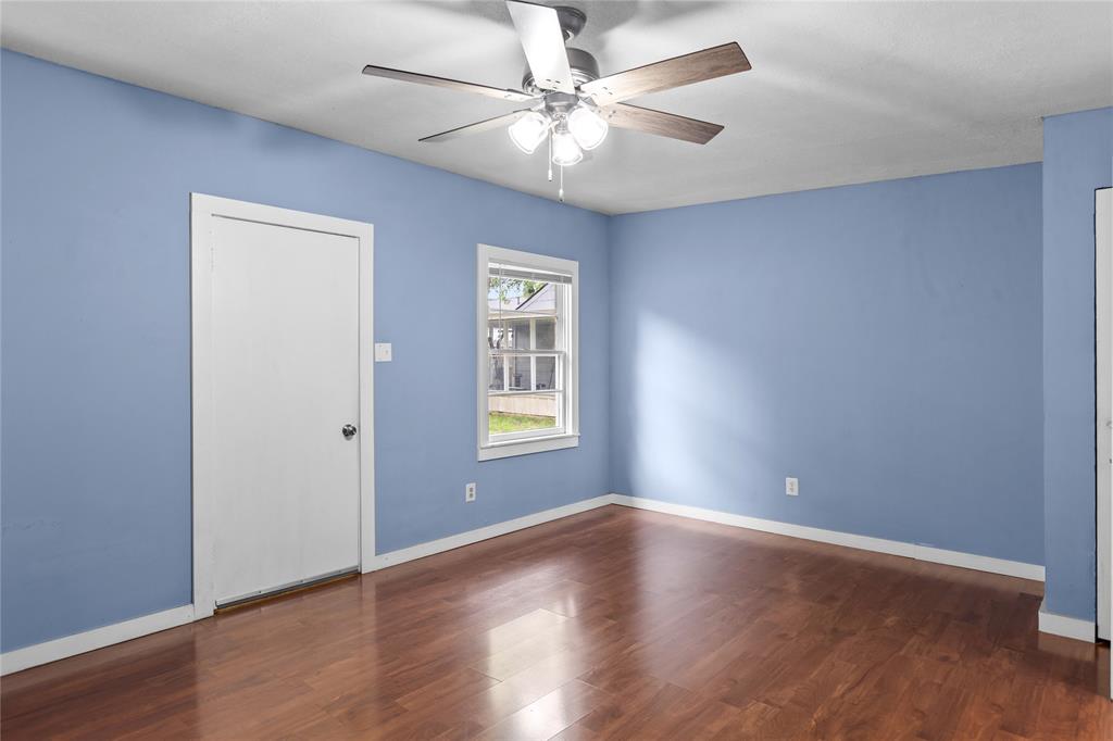 Lewis T E Place Add - Residential