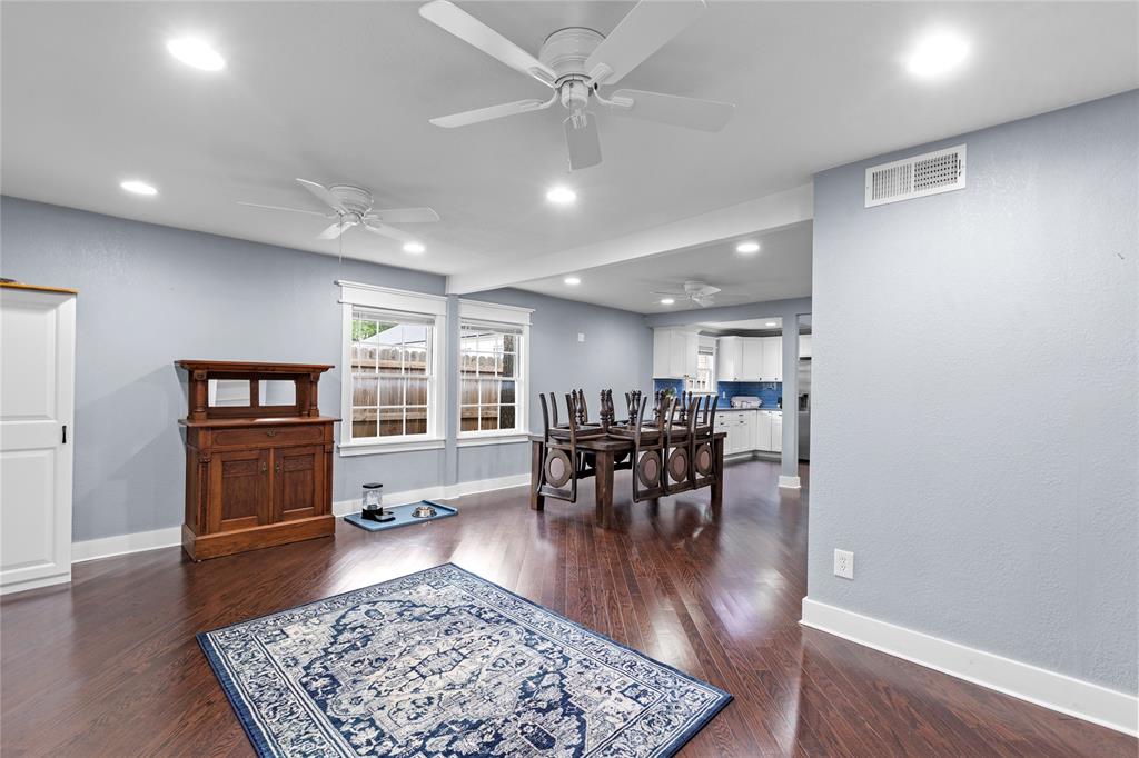 Lewis T E Place Add - Residential