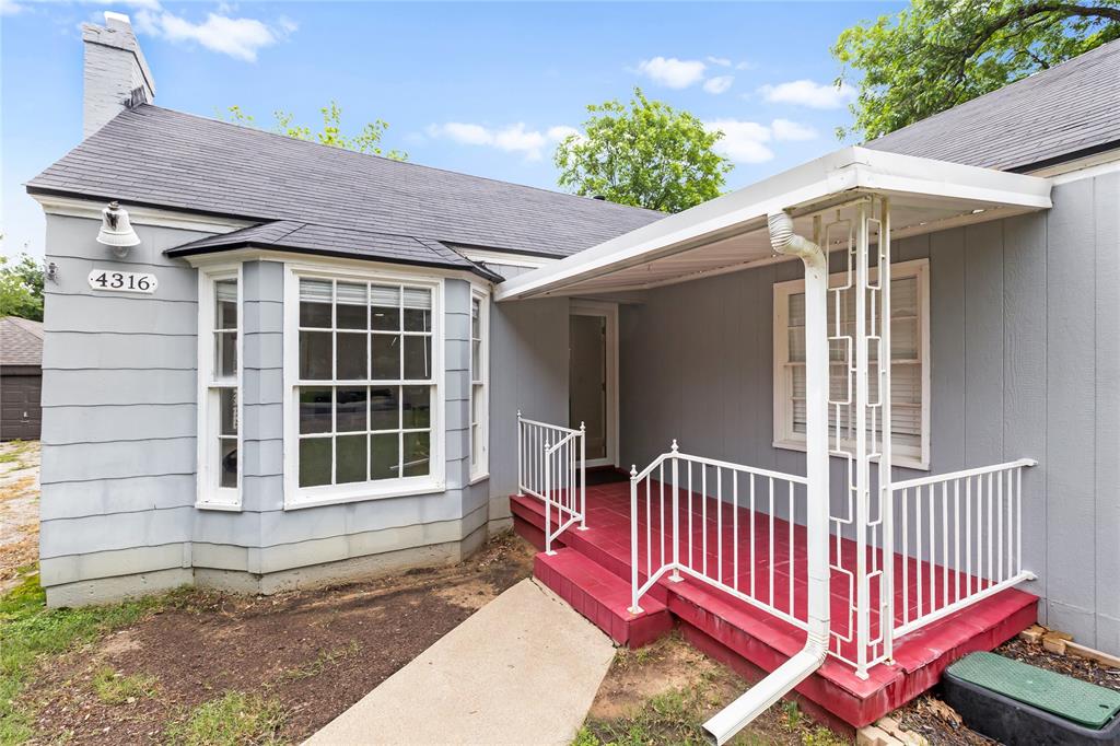 Lewis T E Place Add - Residential