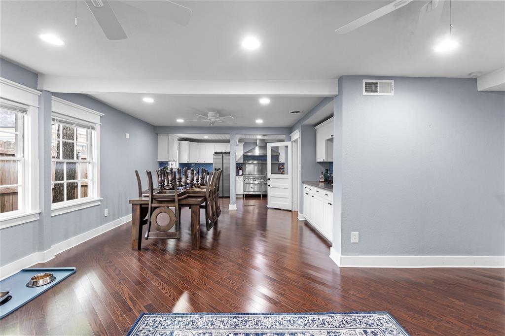 Lewis T E Place Add - Residential
