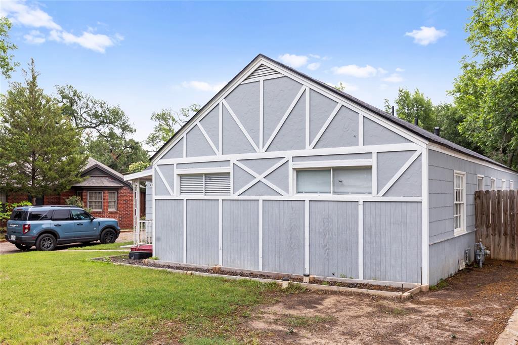 Lewis T E Place Add - Residential