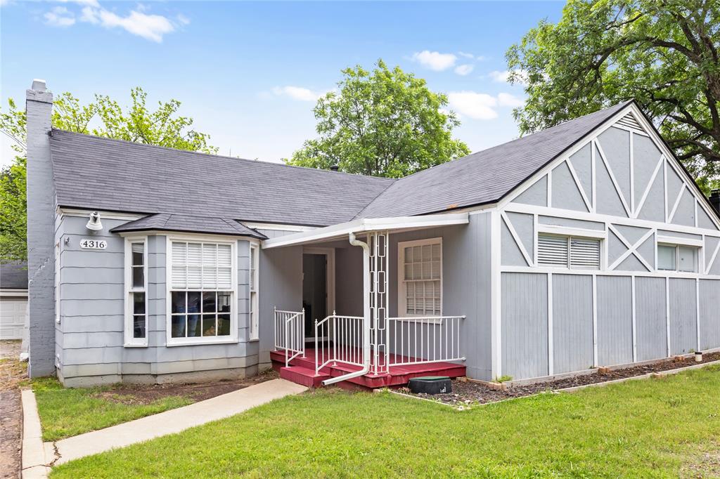 Lewis T E Place Add - Residential