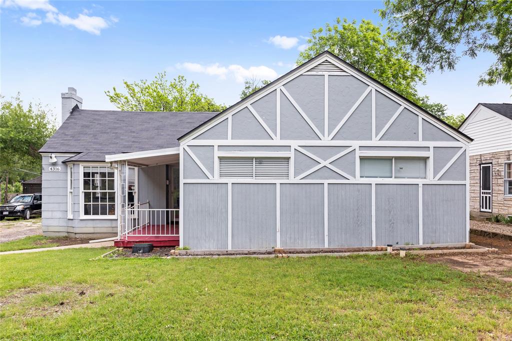 Lewis T E Place Add - Residential